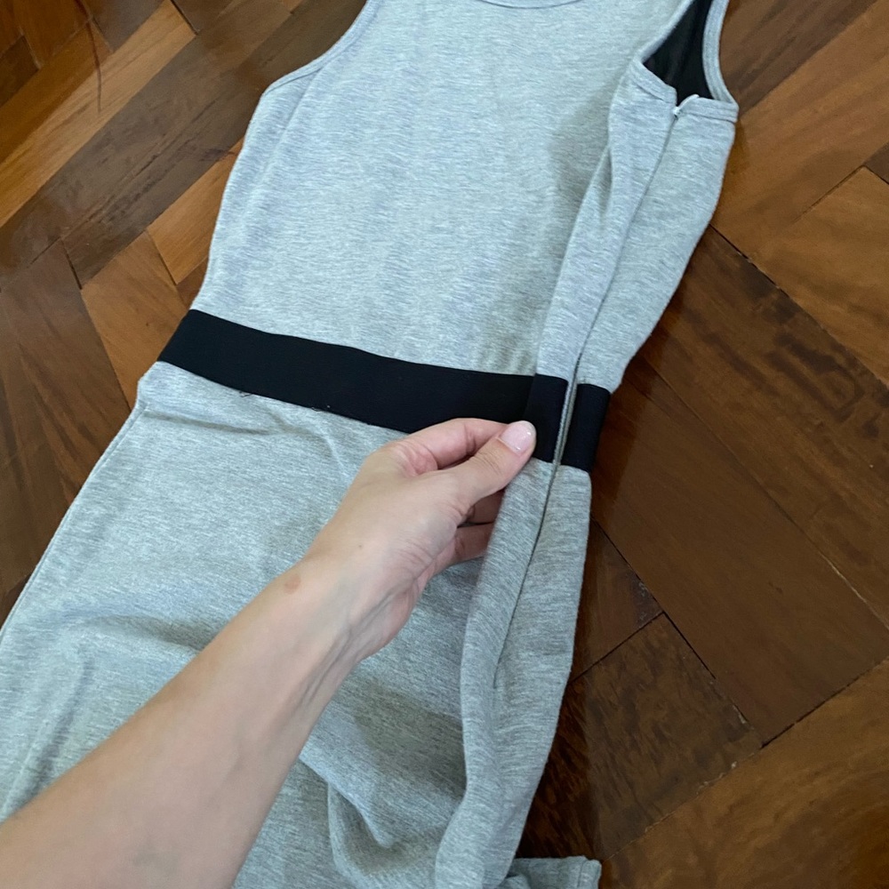Grey dress - Picture 4 of 5